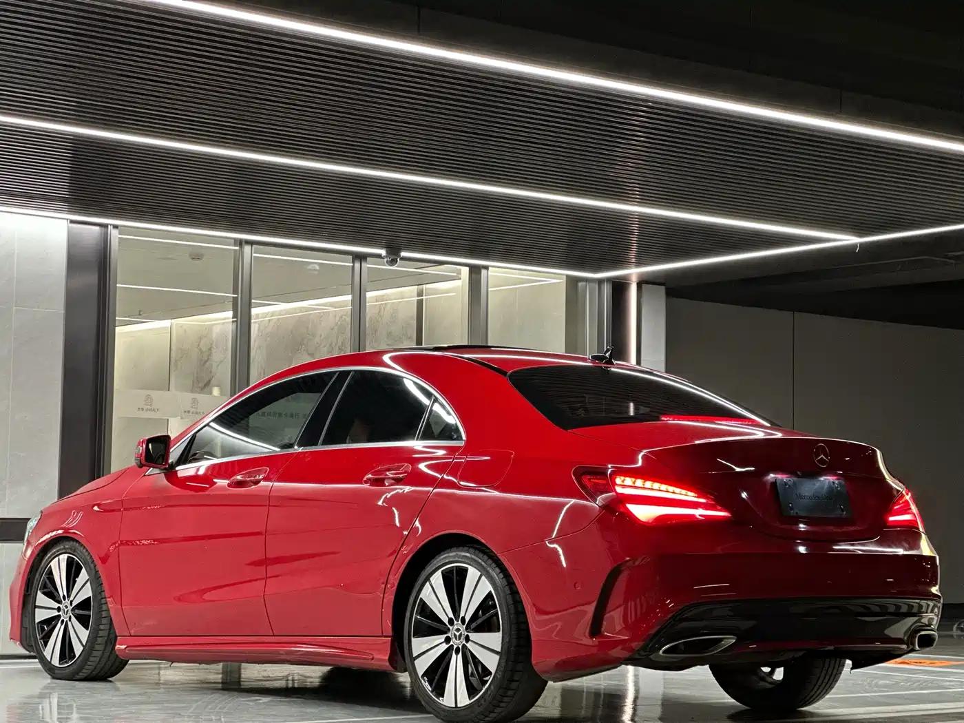 Mercedes-Benz CLA (Import) 2018 CLA 200 Fashion Edition фото 31
