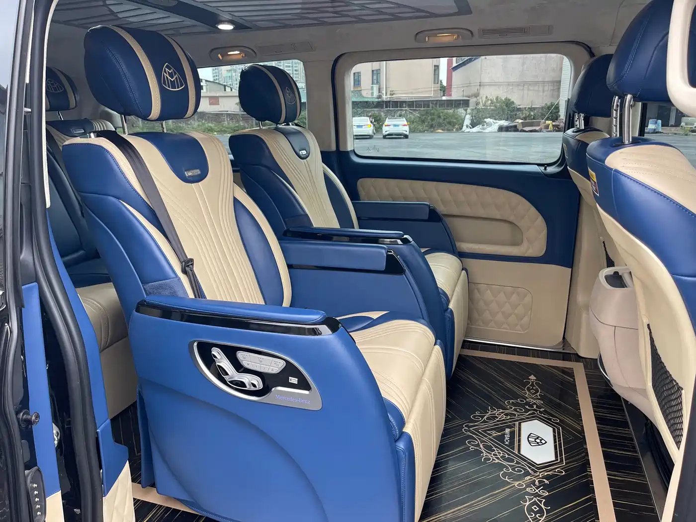 Mercedes-Benz Vito 2020 2.0T Elite Edition (7-seater) фото 20