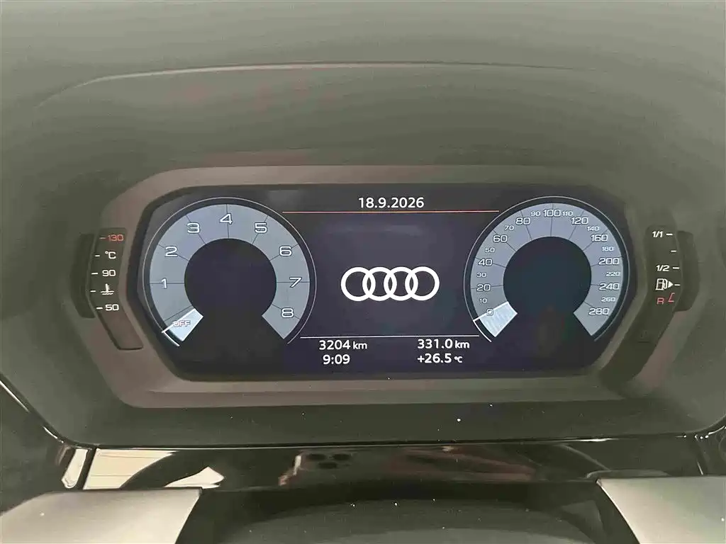 Audi A3 2026 2025 Facelift Sportback 35TFSI Flying Spur Premium