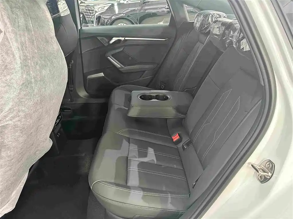 Audi A3 2026 2025 Model A3L Limousine 35TFSI Flying Joy Edition