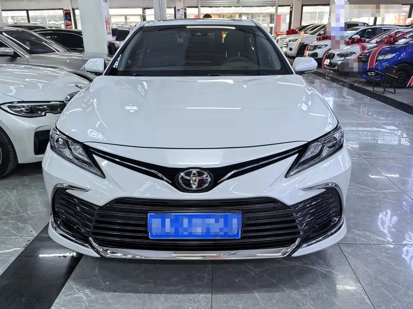 Toyota Camry 2023 2.0G Luxury Edition фото 2