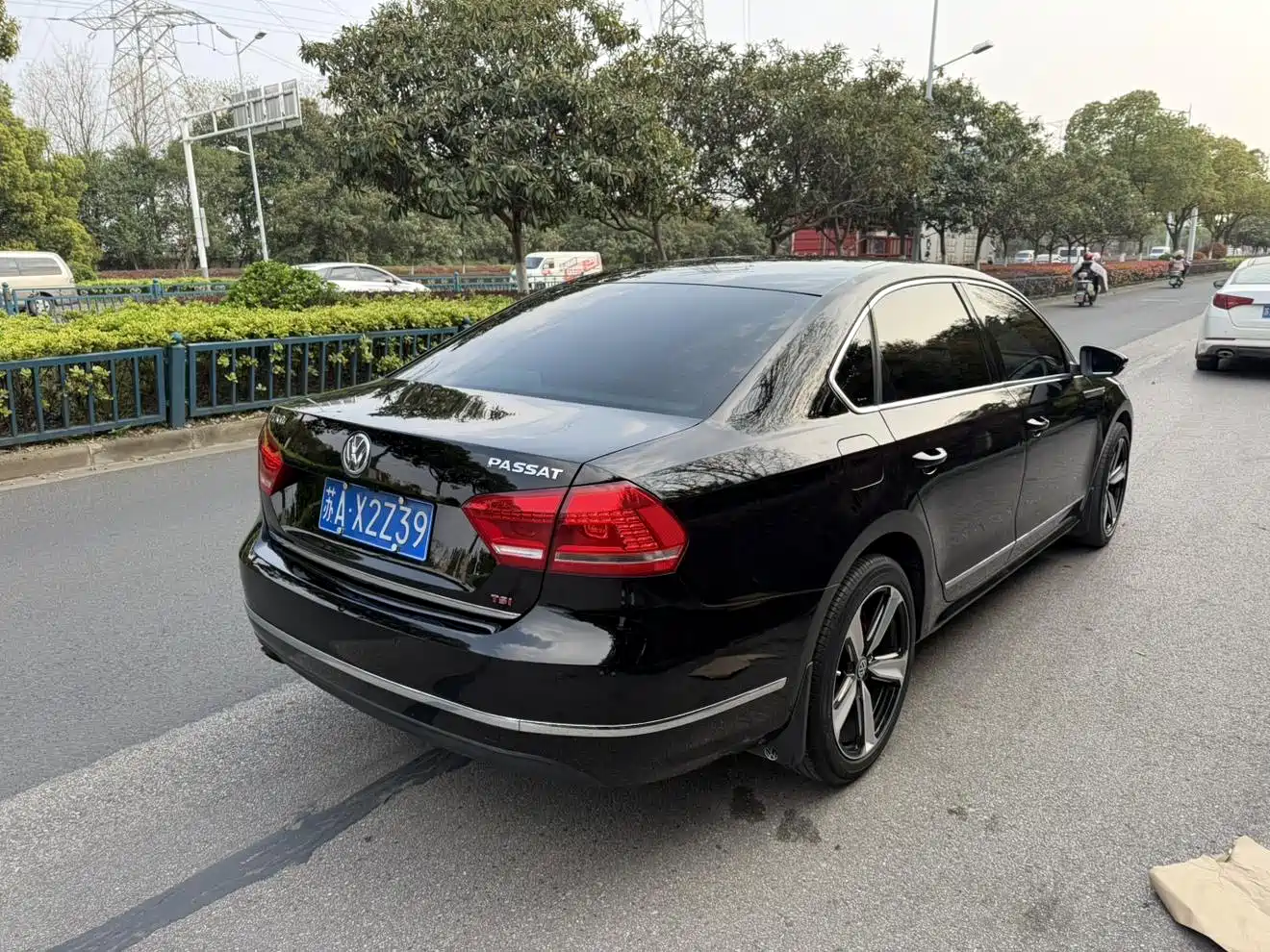 Volkswagen Passat 2011 2.0TSI DSG Ultimate фото 7
