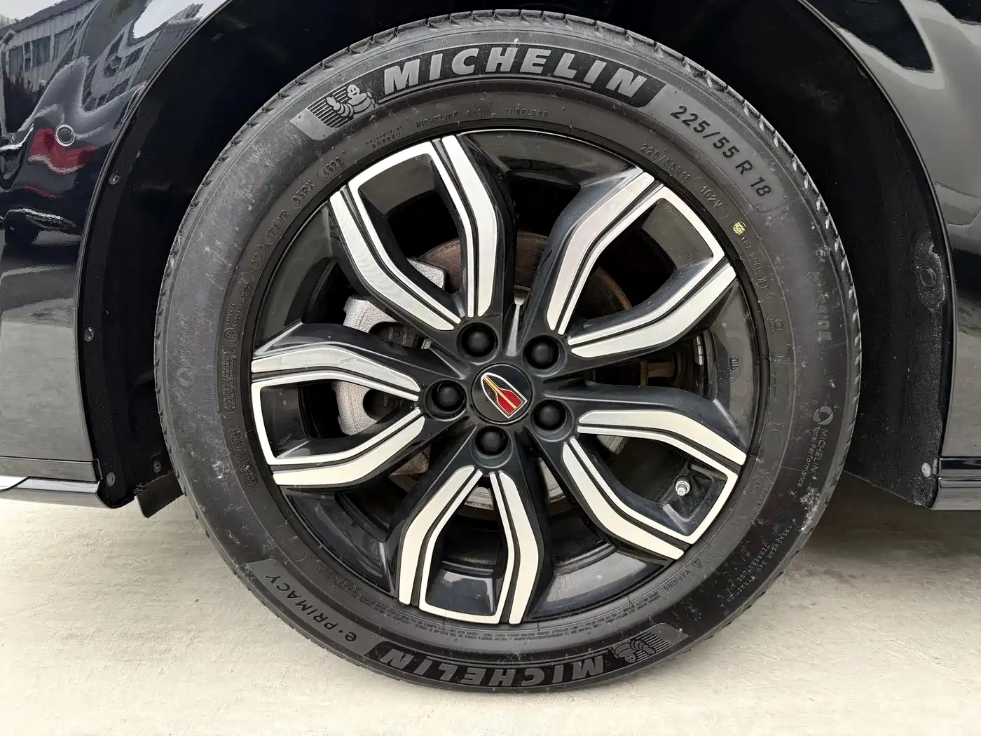 Hongqi HQ9 2023 2023 2.0T Smart Connect Flagship