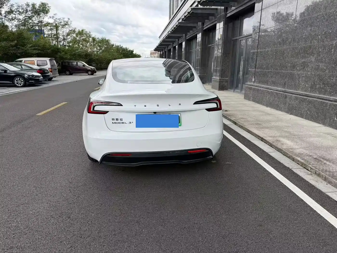 Tesla Model 3 2026 2025 Model Year Facelift Long Range Rear-Wheel Drive