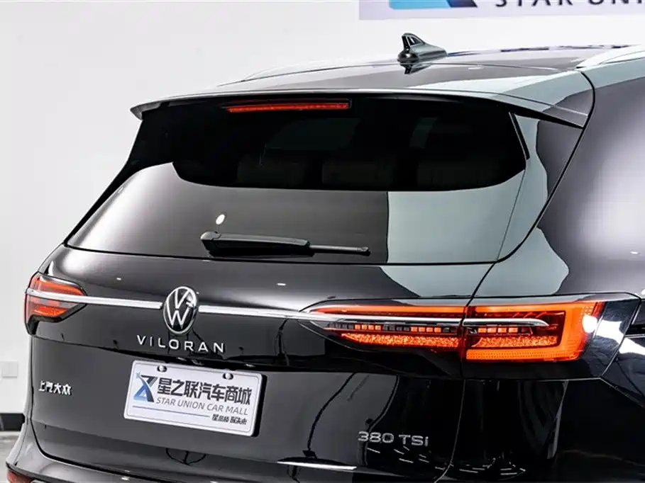 Volkswagen Viloran 2023 380TSI Premium Edition фото 8