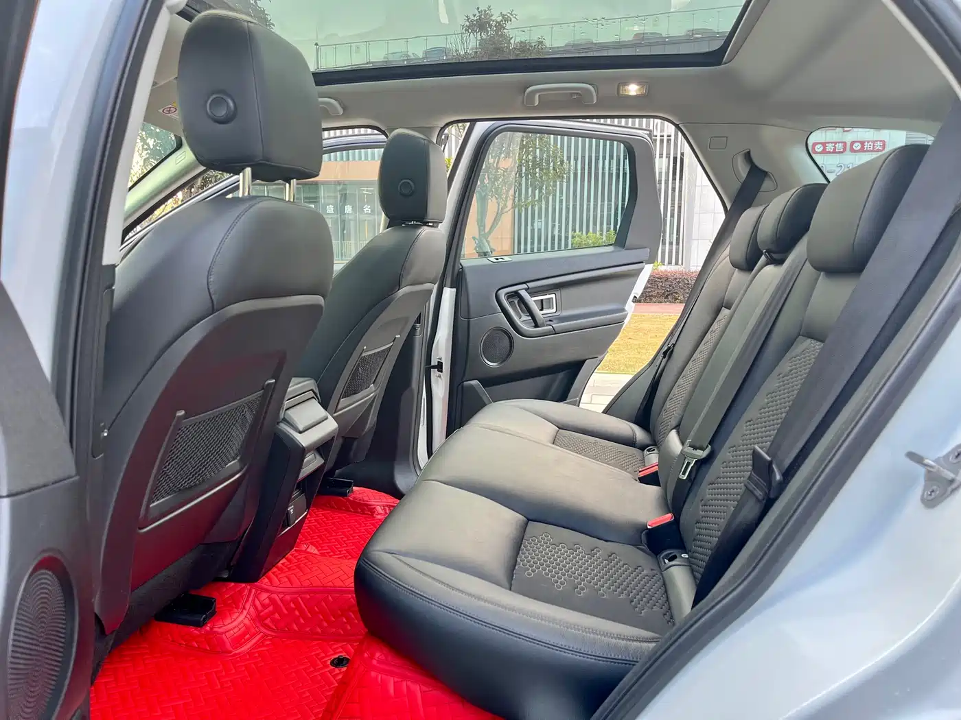 Land Rover Discovery Sport 2019 240PS PURE Edition China V фото 10