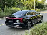 صورة 12 - Hongqi H5