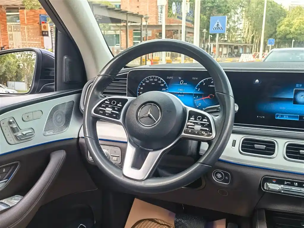 Mercedes-Benz GLE 2021 GLE 450 4MATIC Fashion фото 12
