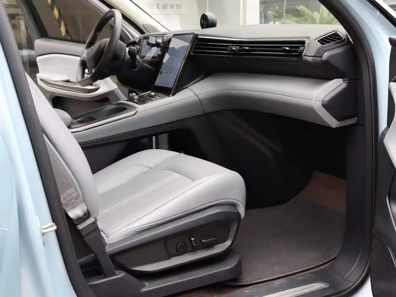 Фото 6 - NIO ES6
