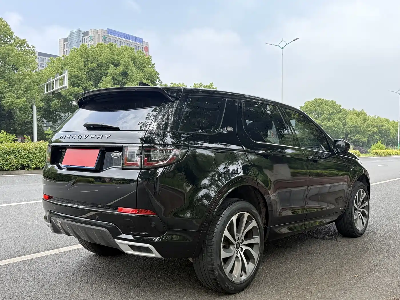 Land Rover Discovery Sport 2020 249PS R-Dynamic Performance фото 18