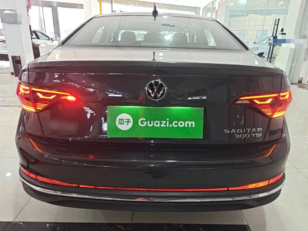 Volkswagen Sagitar 2025 Model Second Facelift 300TSI DSG Transcend Edition фото 6