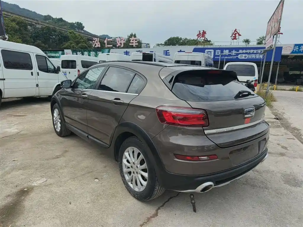 Qoros 3 2016 2016 Urban SUV 1.6T Automatic Zhiyue
