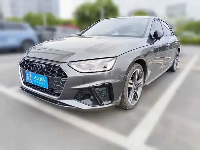 Audi A4L 2020 40 TFSI Luxury Dynamic — фото 1
