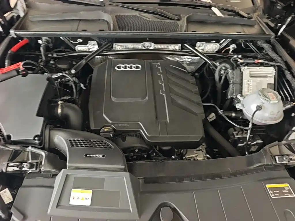 Photo 25 - Audi Q5L