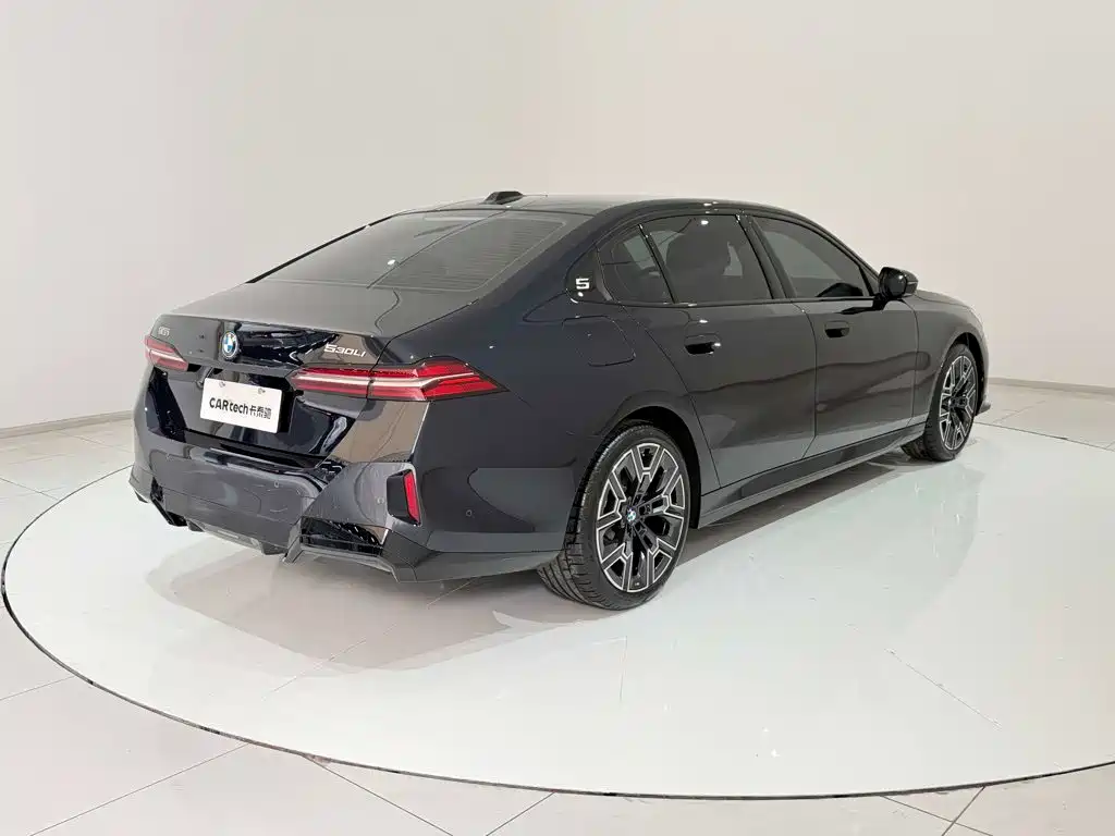 BMW 5 Series 2026 2026 530Li Exclusive M Sport Package
