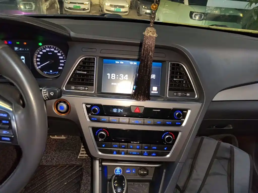 Hyundai Sonata 2016 2015 1.6T DLX Premium