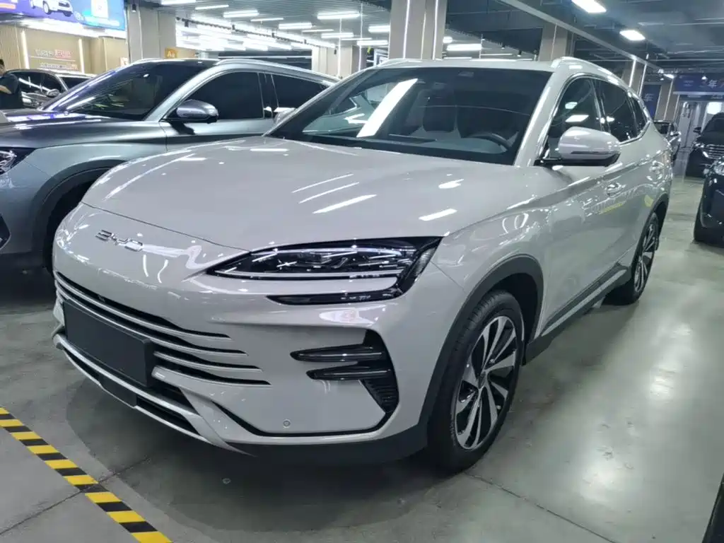 BYD Song PLUS PHEV 2023 Champion Edition DM-i 110KM Flagship PLUS