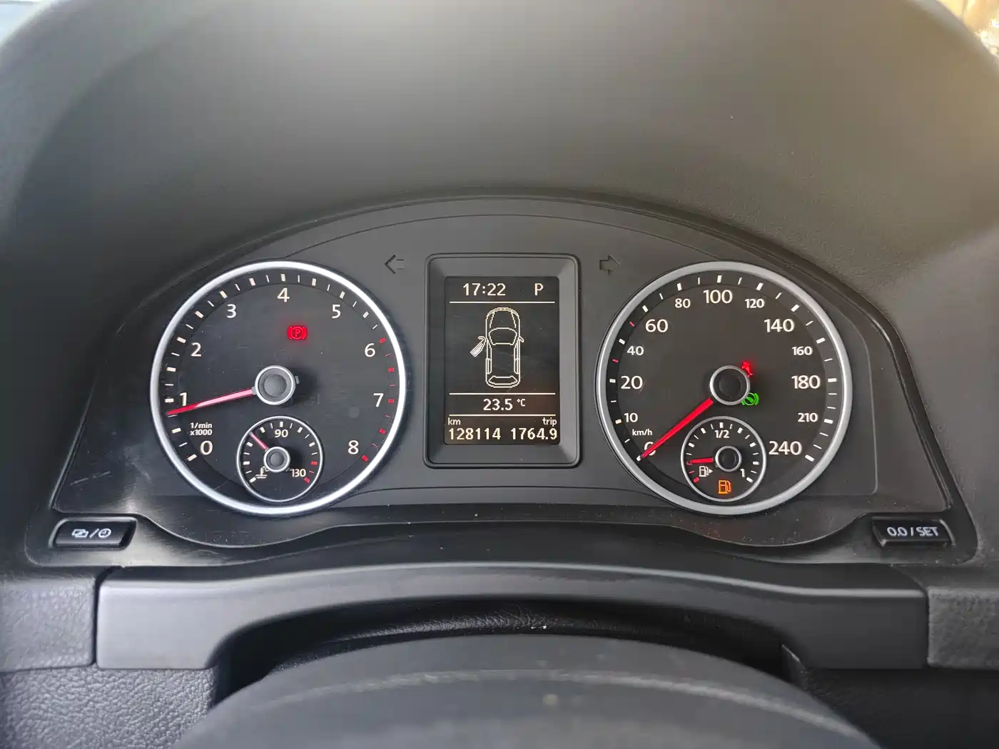 Volkswagen Tiguan 2015 1.8TSI Automatic 2WD Comfortline фото 11
