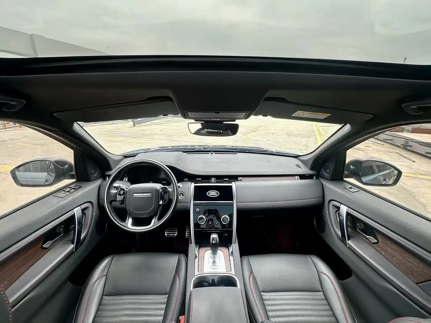 Land Rover Discovery Sport 2020 249PS R-Dynamic Performance фото 8