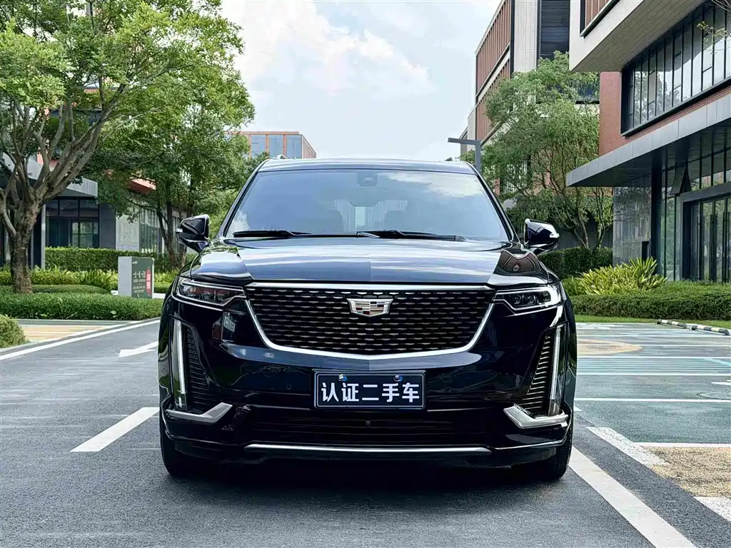 Cadillac XT6 2020 2020 28T 6-Seater Luxury Model