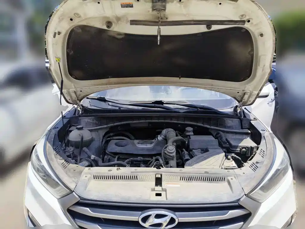 Фото 3 - Hyundai Tucson