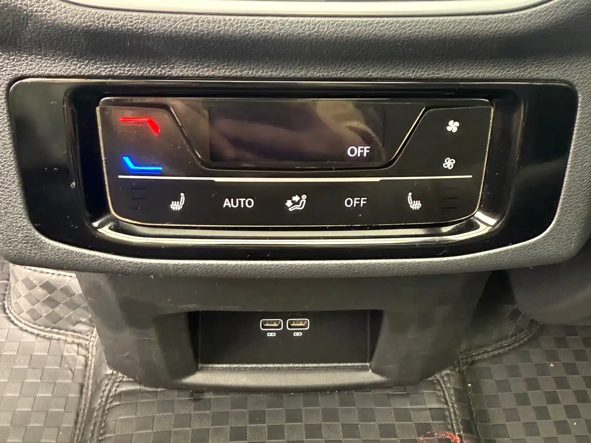 Volkswagen Talagon 2022 380TSI 4WD Luxury Premium Pro Edition 7-Seater фото 9