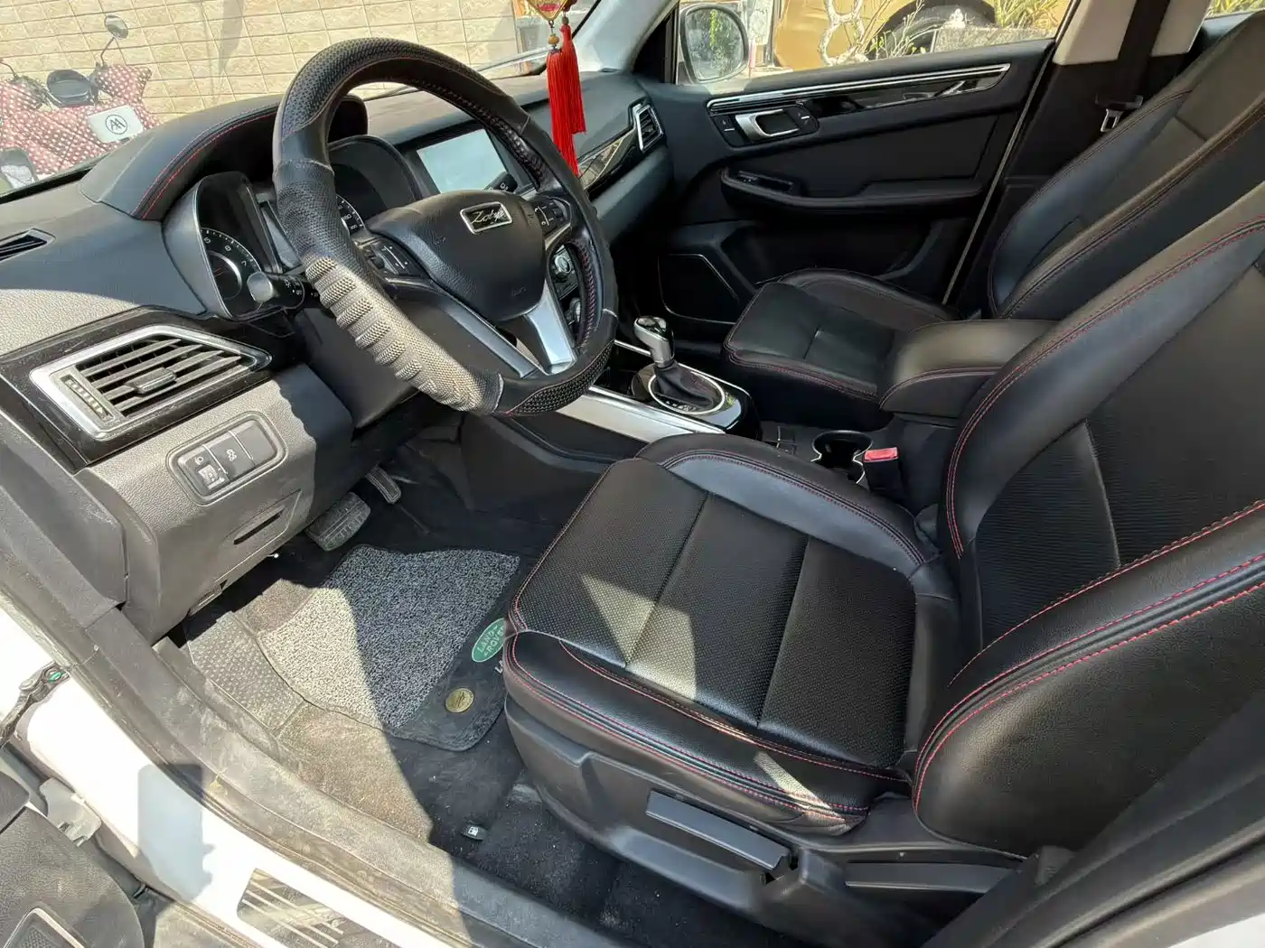 Фото 5 - Zotye Damai X5