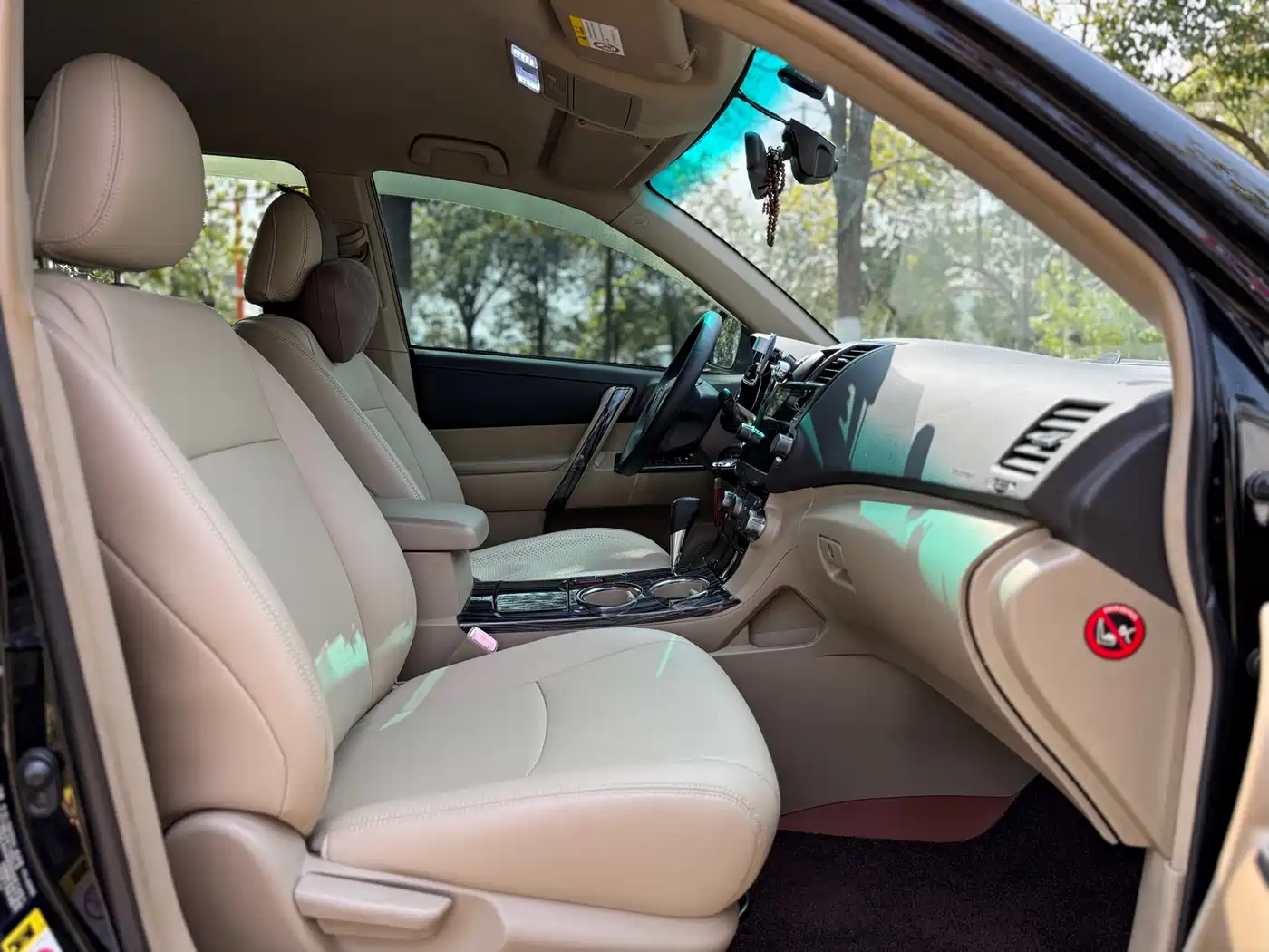 Toyota Highlander 2012 2.7L 2WD 7-Seat Elite фото 9