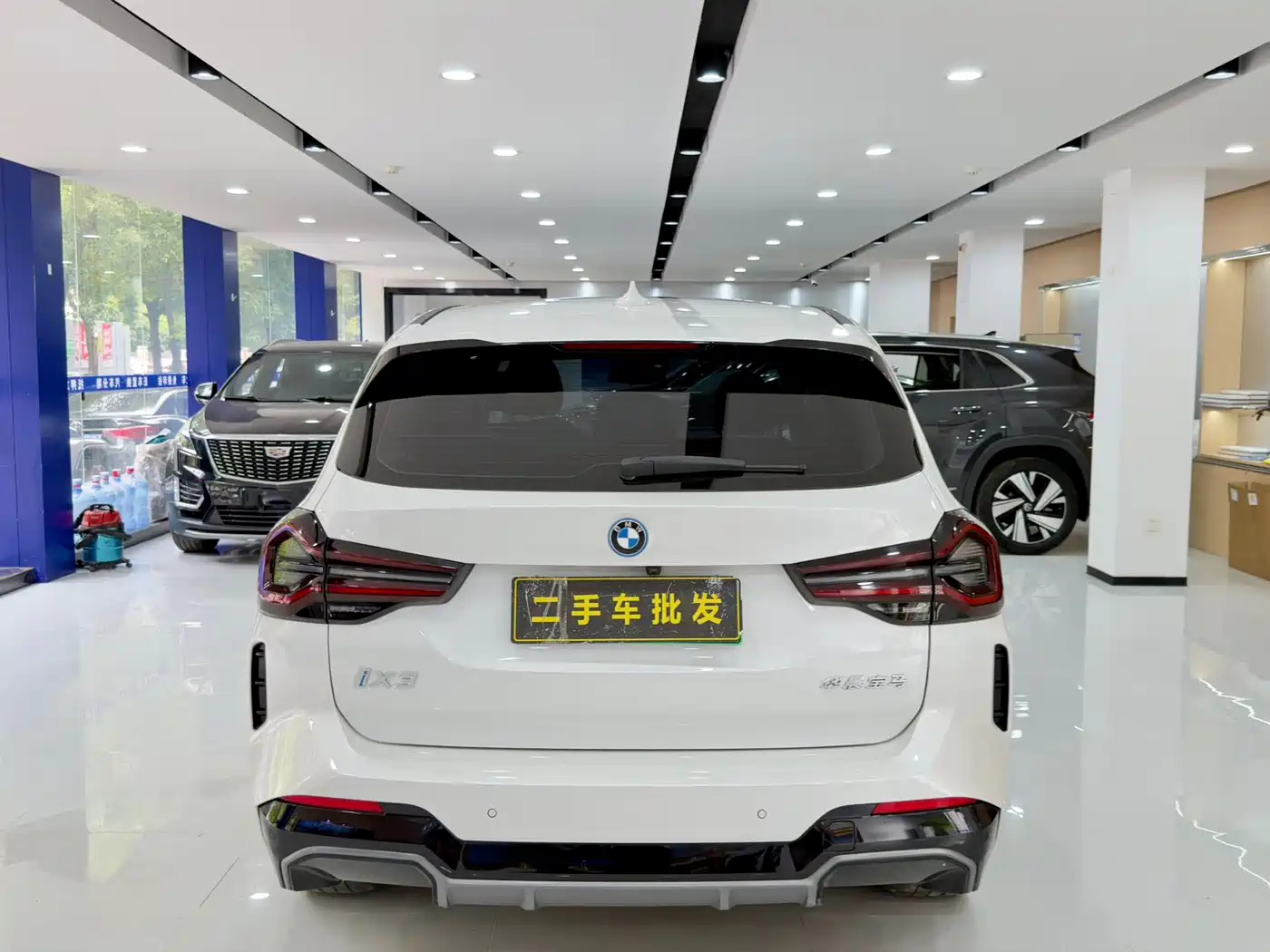 BMW iX3 2022 Facelift Leading Model фото 8