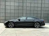 Фото 5 - Audi A7L