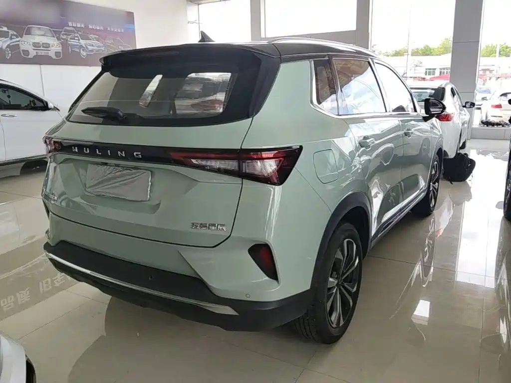 Wuling Motors Wuling Xingchen 2023 2021 1.5T CVT Starlight Edition