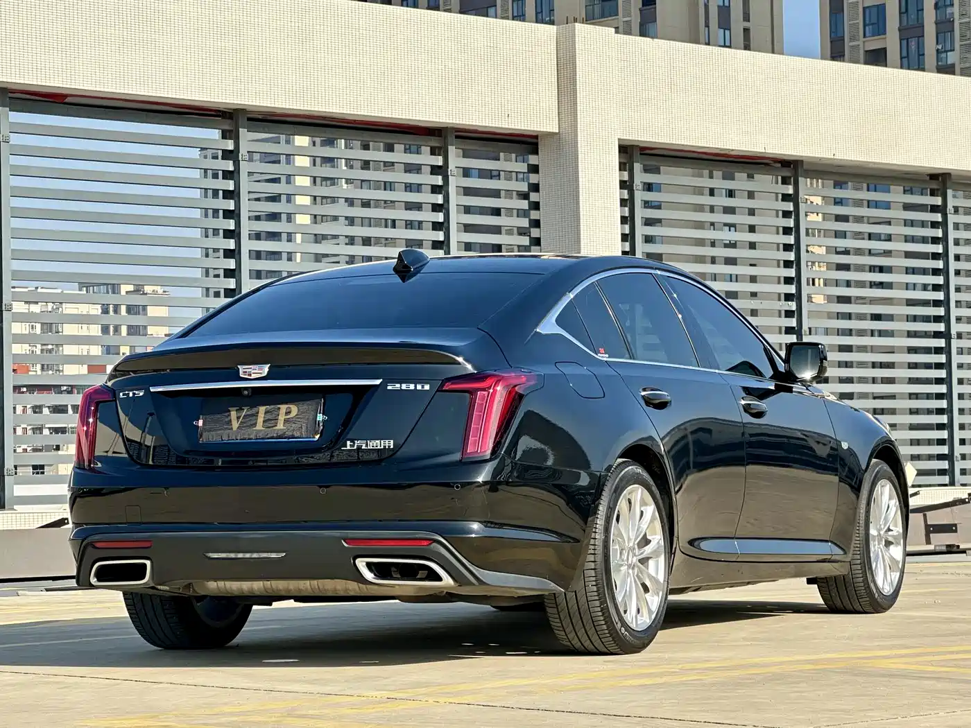 CADILLAC CT5