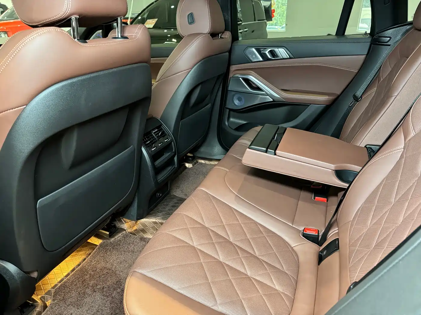 BMW X6 2022 xDrive30i M Sport Package фото 8