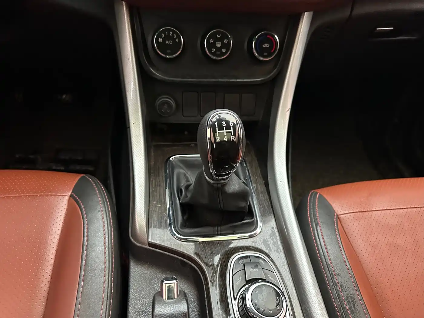 BAIC Huansu S3 2017 2016 S3L 1.5L Manual Premium
