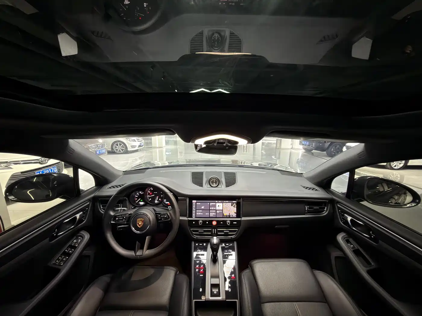 Porsche Macan 2022 Macan 2.0T фото 10