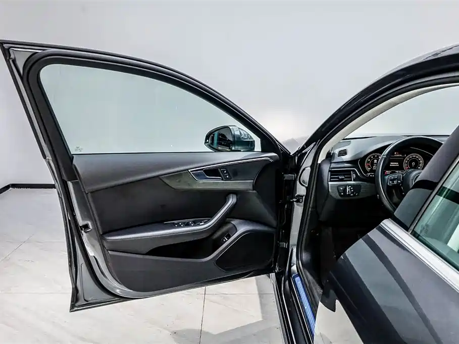 Audi A4L 2023 40 TFSI Fashion Elegance фото 7