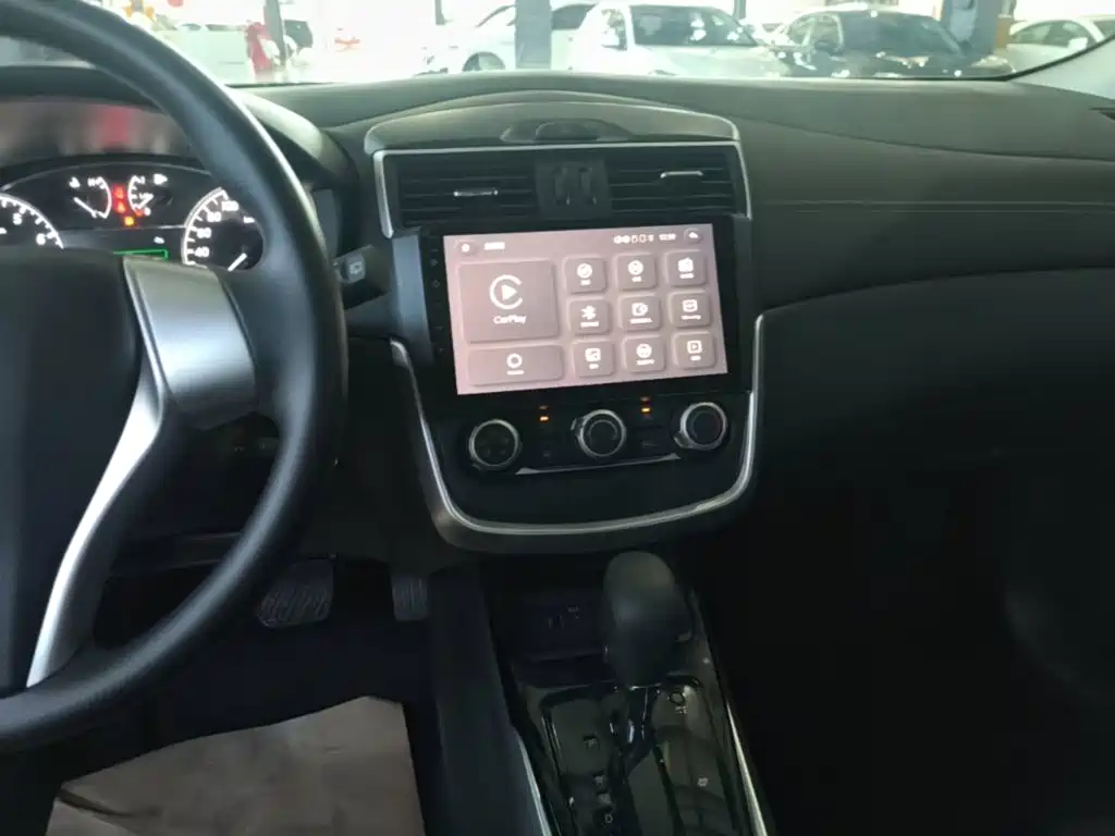 Nissan Tiida, миниатюра 13