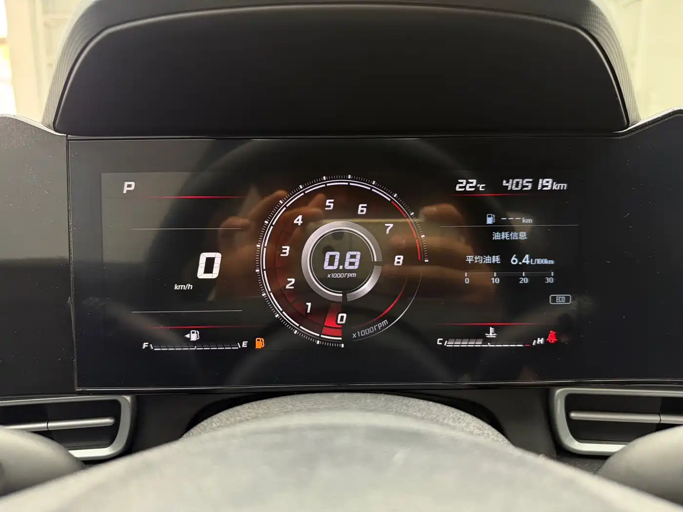 Hyundai Elantra 2022 1.5L CVT LUX Premium Edition фото 16