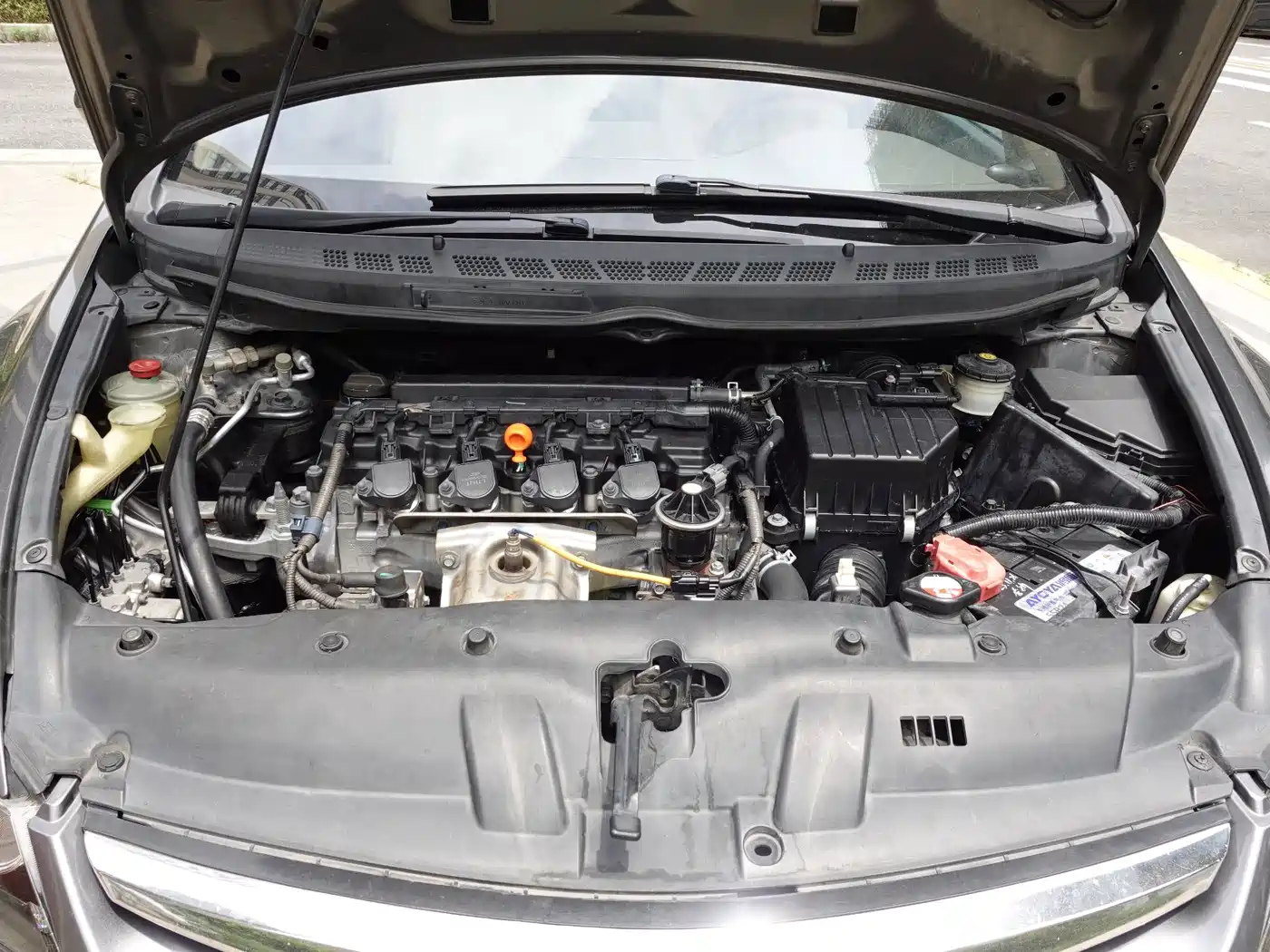 CIIMO CIIMO 2013 2012 1.8L Automatic