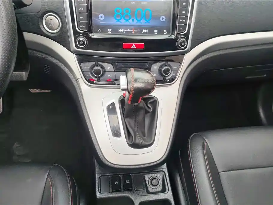 Haval M6 2019 1.5T DCT 2WD Elite Type China VI фото 16