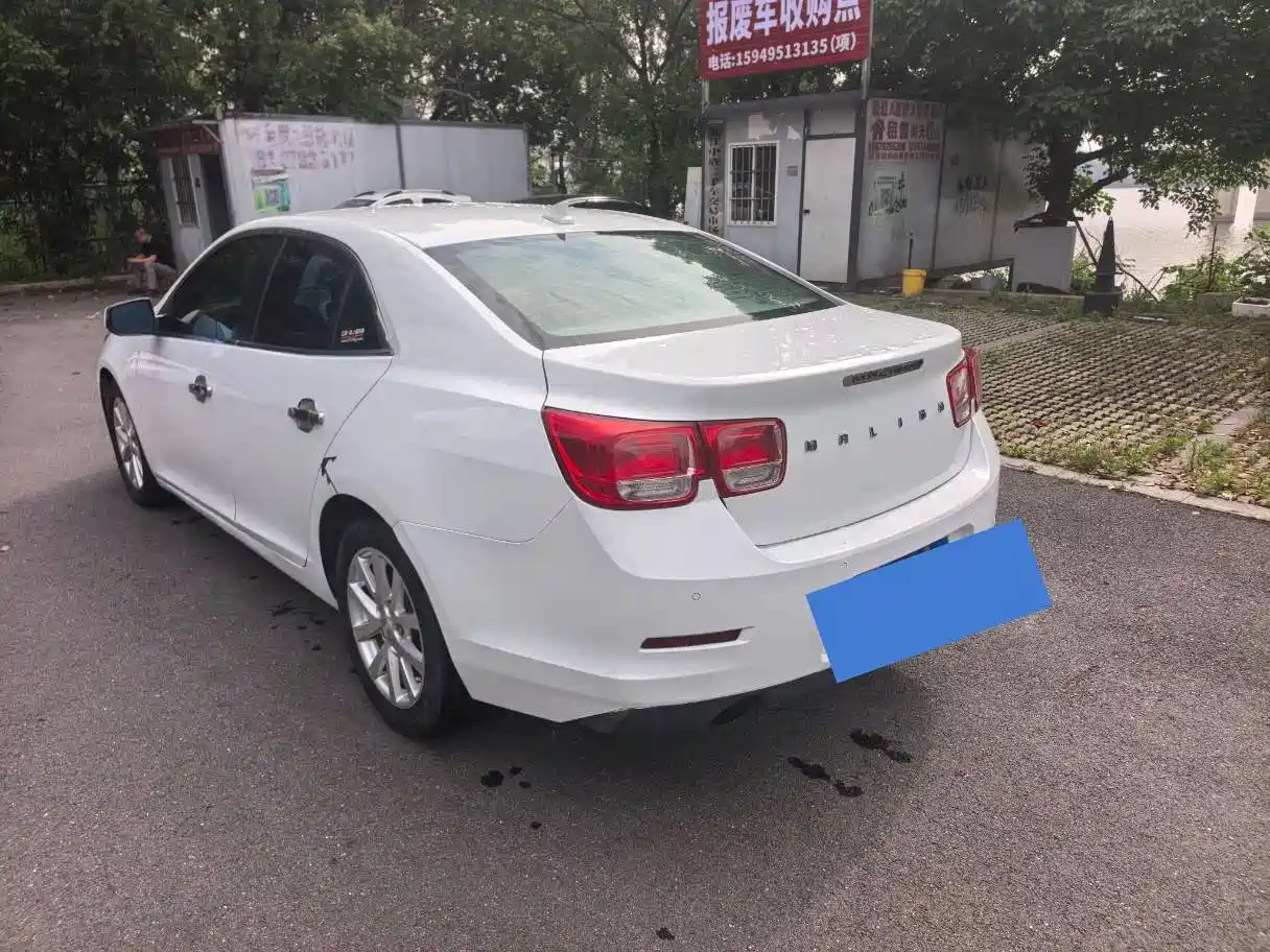 Chevrolet Malibu 2014 2.0L Automatic Comfort фото 6