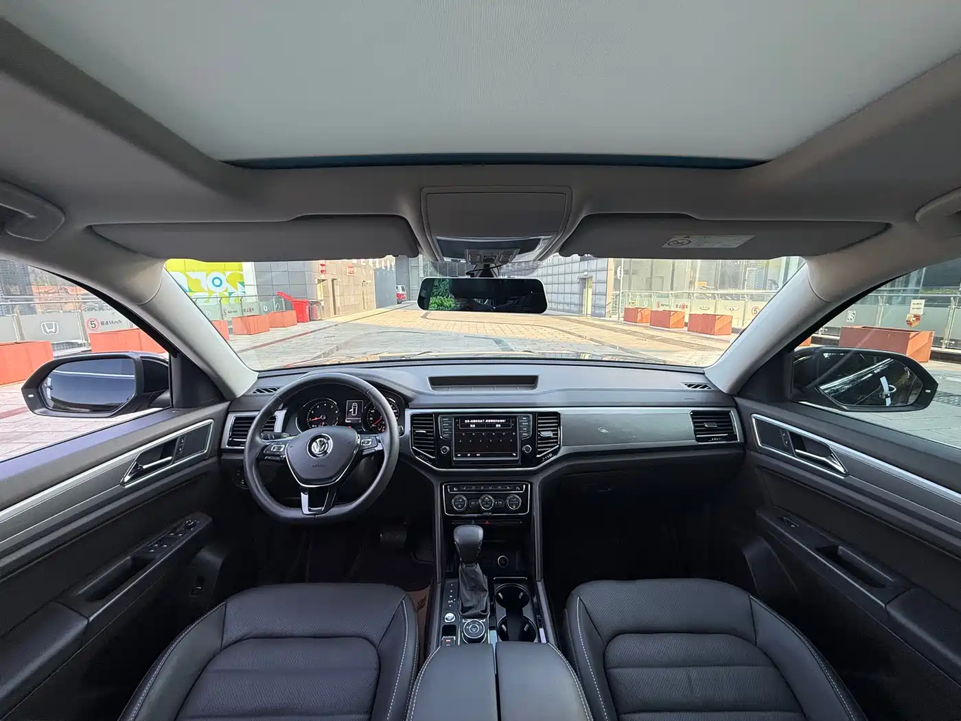 Volkswagen Teramont 2017 380TSI 4WD Luxury Edition фото 5