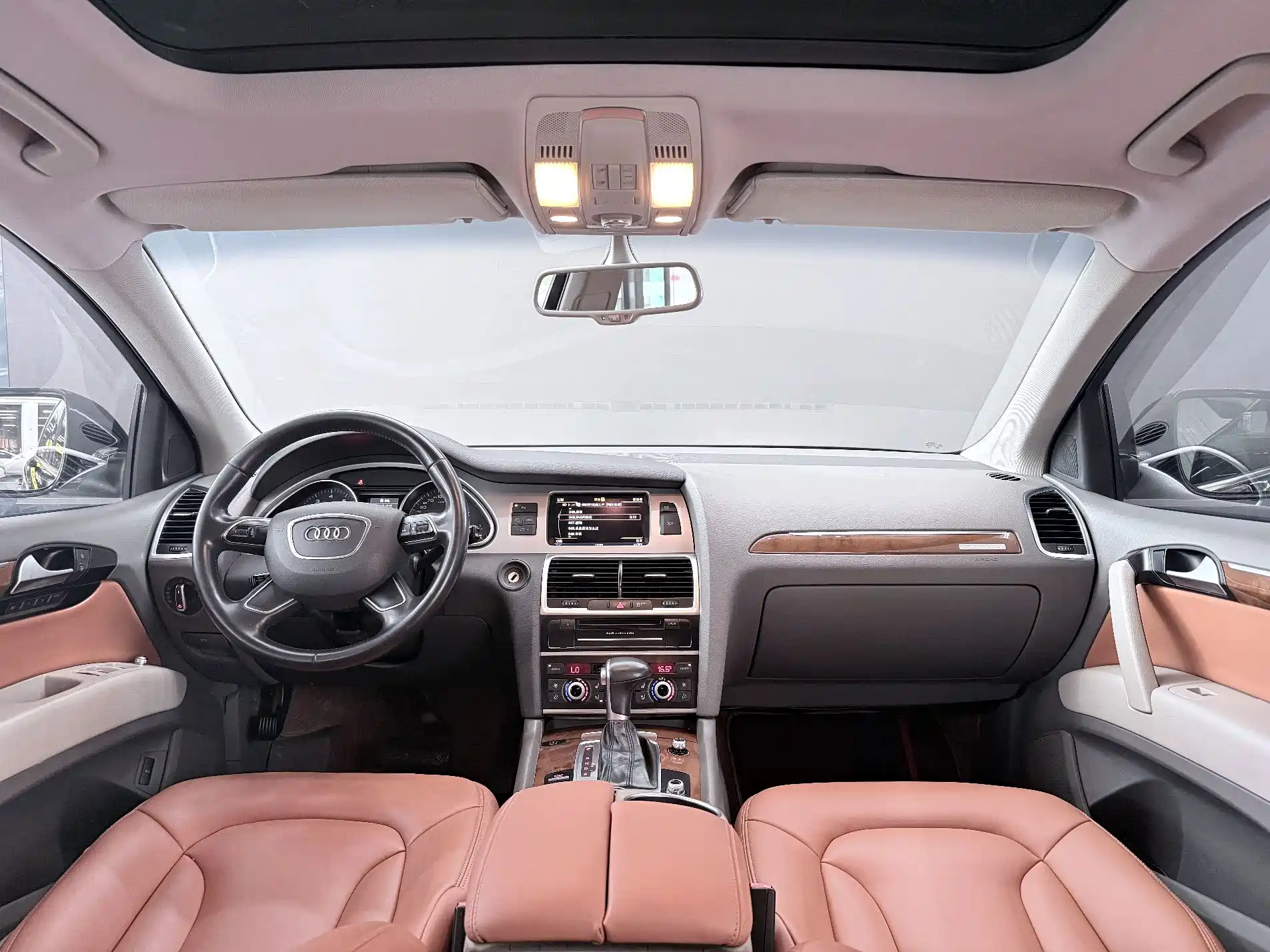 Photo 13 - Audi Q7