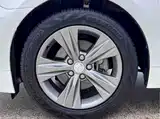 Фото 6 - Toyota Crown