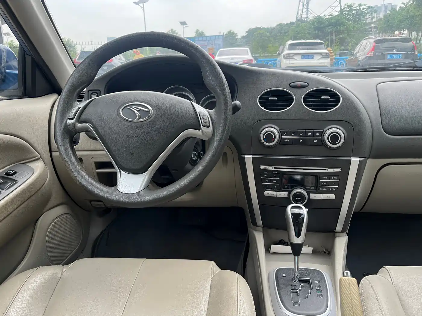 Soueast V3 Lingyue 2010 2010 1.5L CVT Flagship