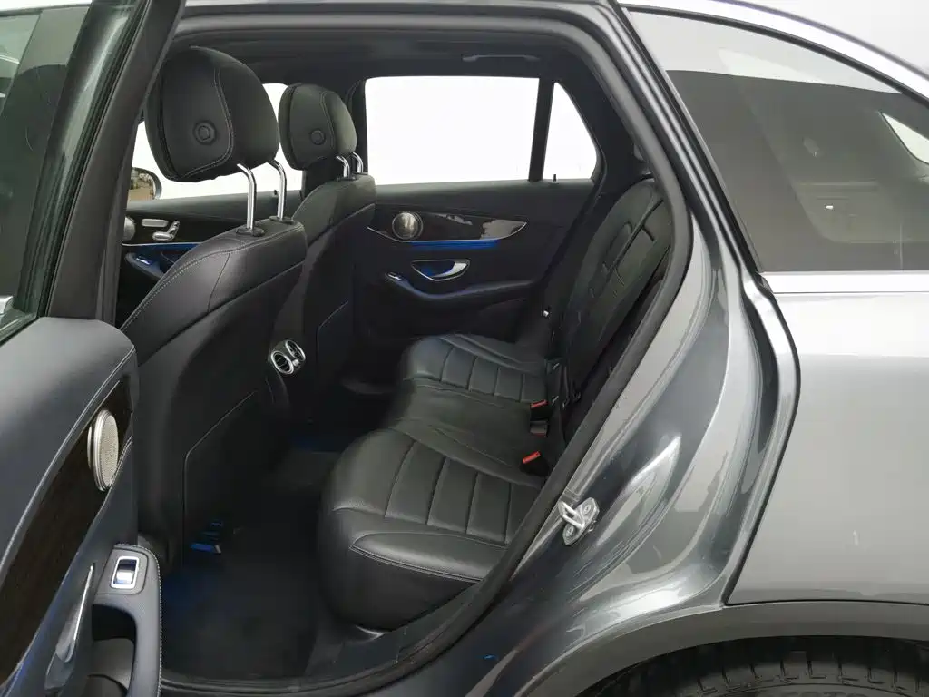 Фото 15 - Mercedes-Benz GLC