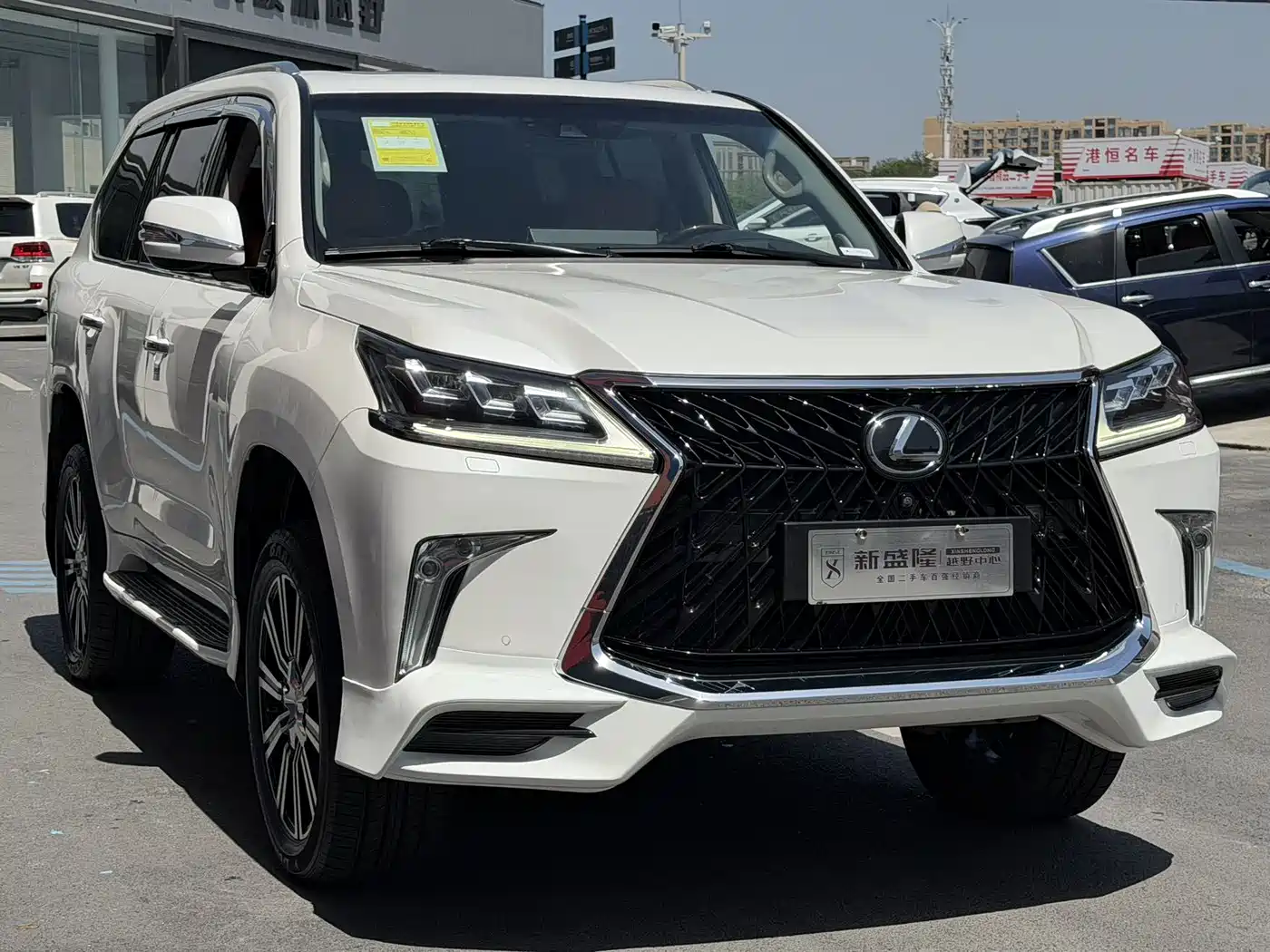 Lexus LX 2016 570 Luxury Premium Edition