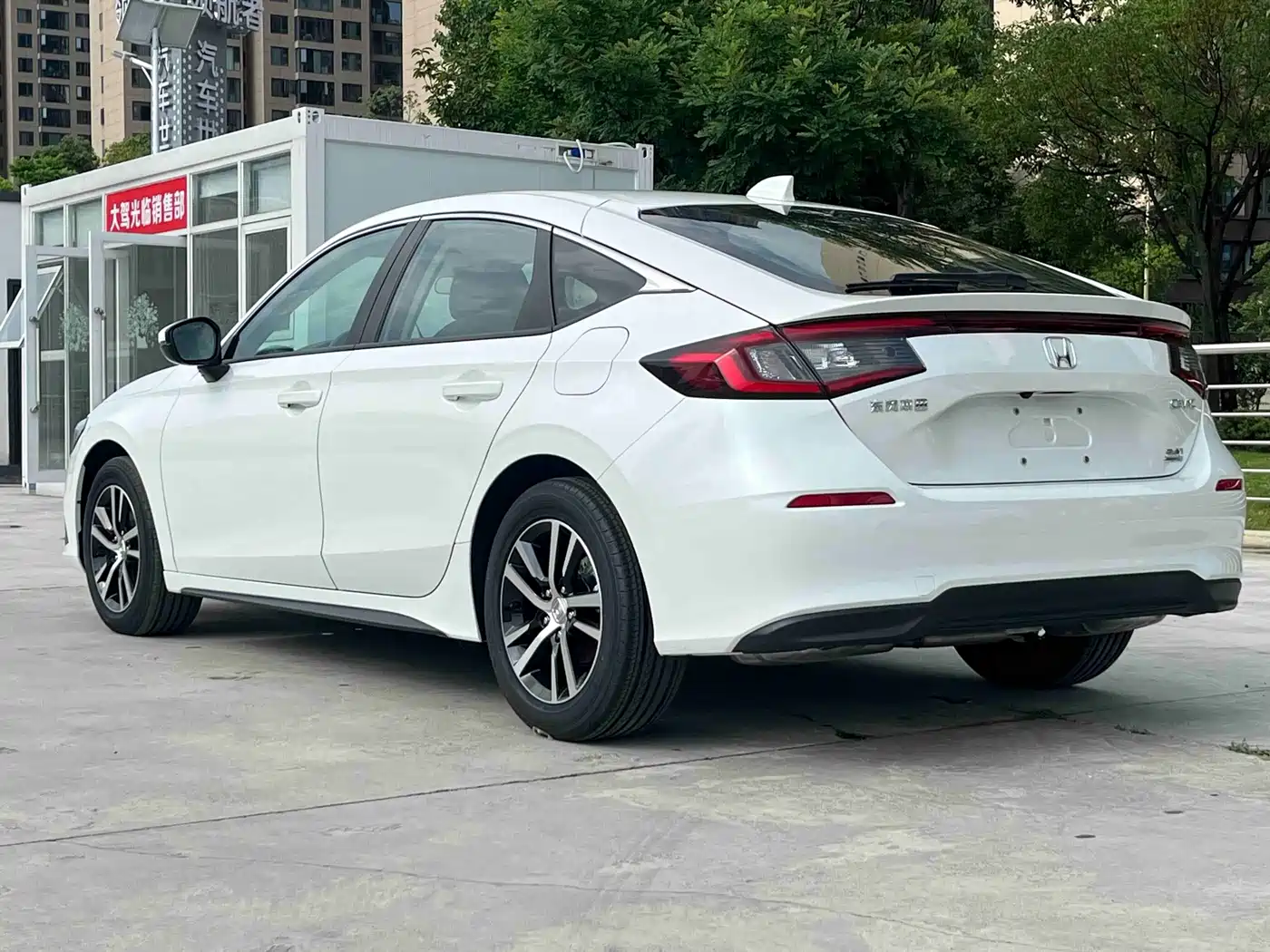 Honda Civic 2026 2023 HATCHBACK 240TURBO CVT Extreme Leap Edition