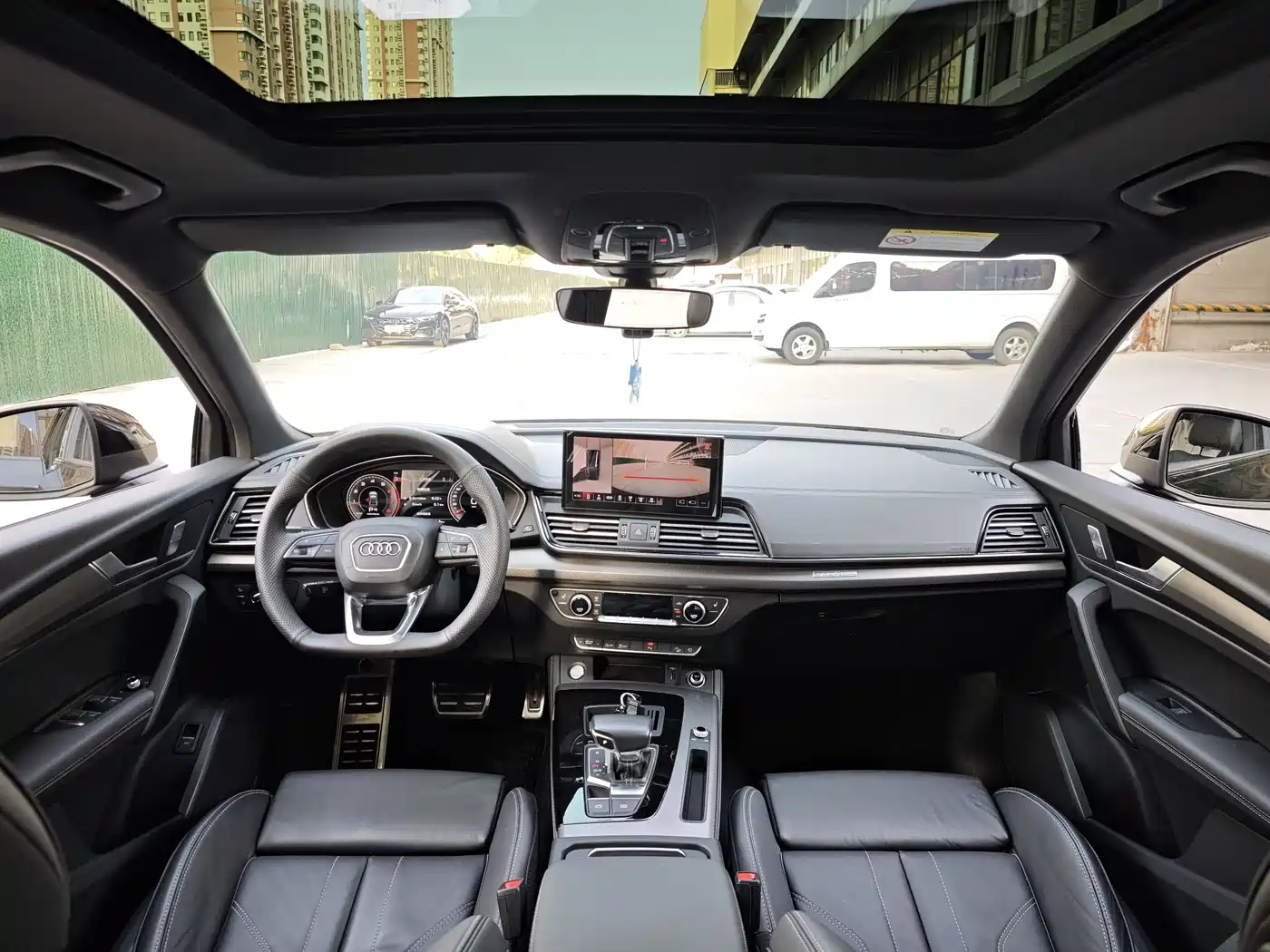 Audi Q5L 2023 40T Luxury Dynamic фото 5