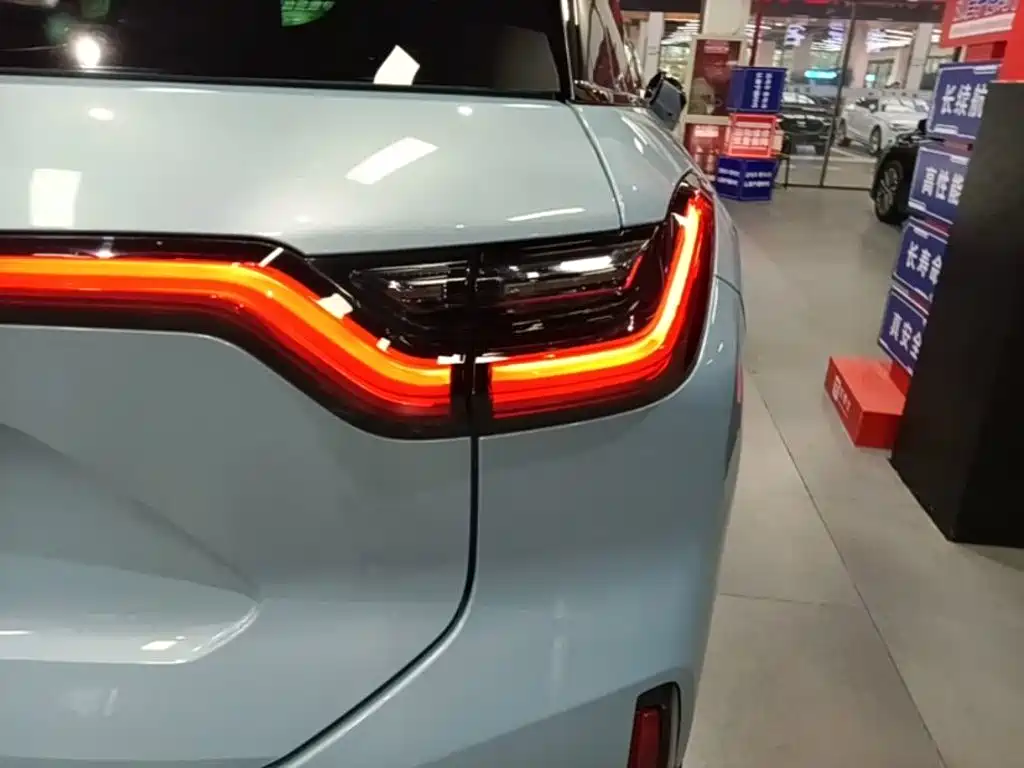 Фото 8 - NIO ES6